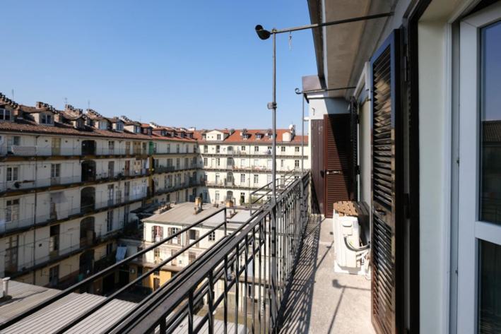 Vittorio Attic Apartment Turin Ngoại thất bức ảnh